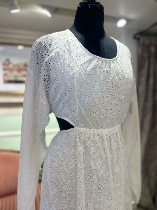 Lost in Lunar Aadlyn Maxi Dress (S) - Picture 3 of 5